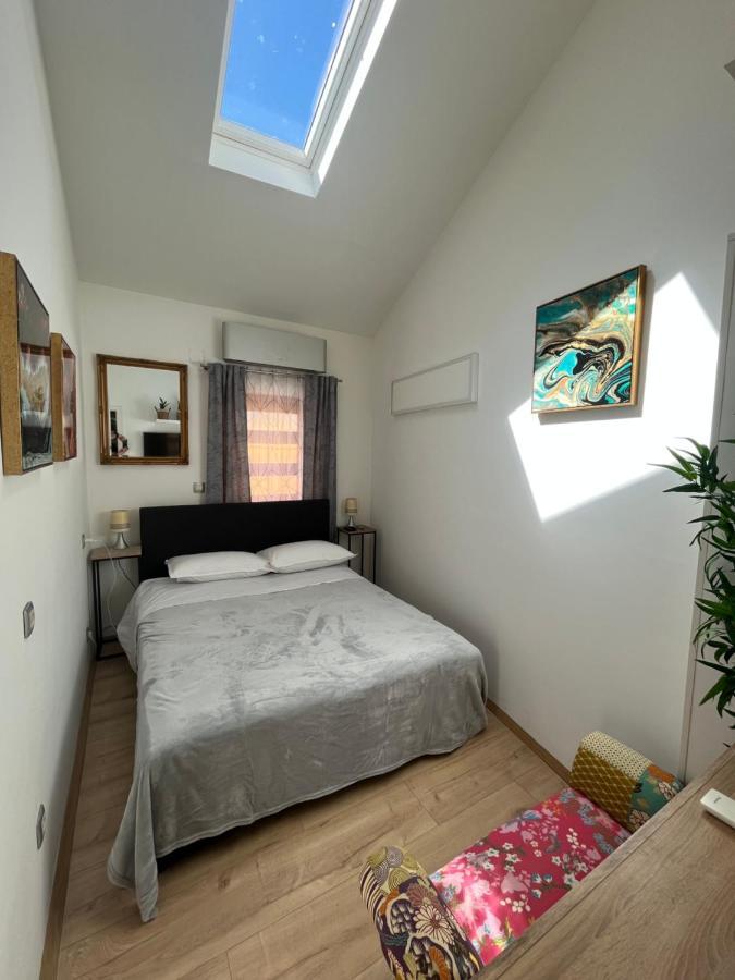Hiza Apartment Pula Luaran gambar