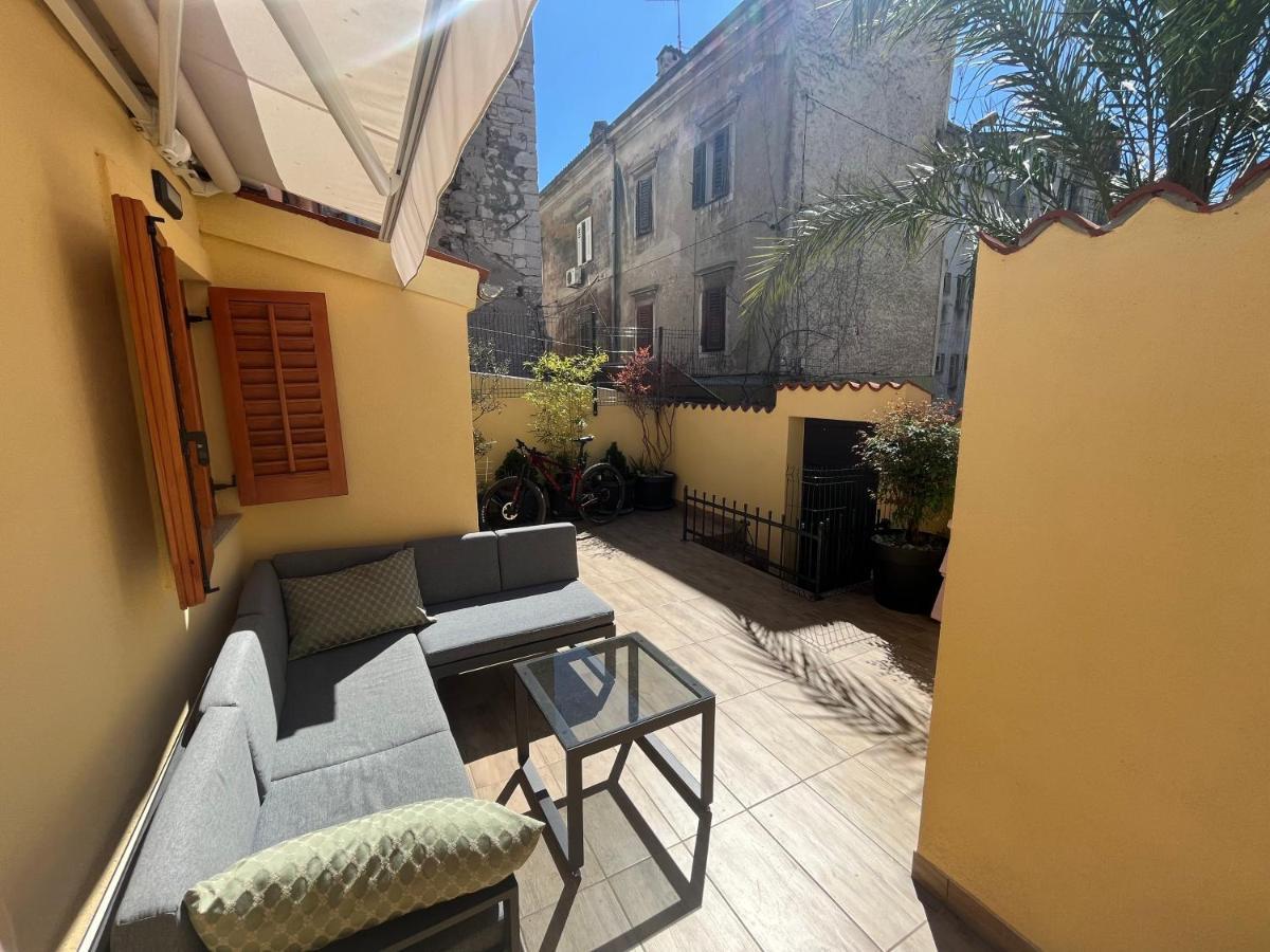 Hiza Apartment Pula Luaran gambar